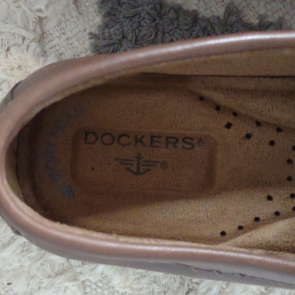 Men's Dockers leather 🤎new - Picture 2 of 7